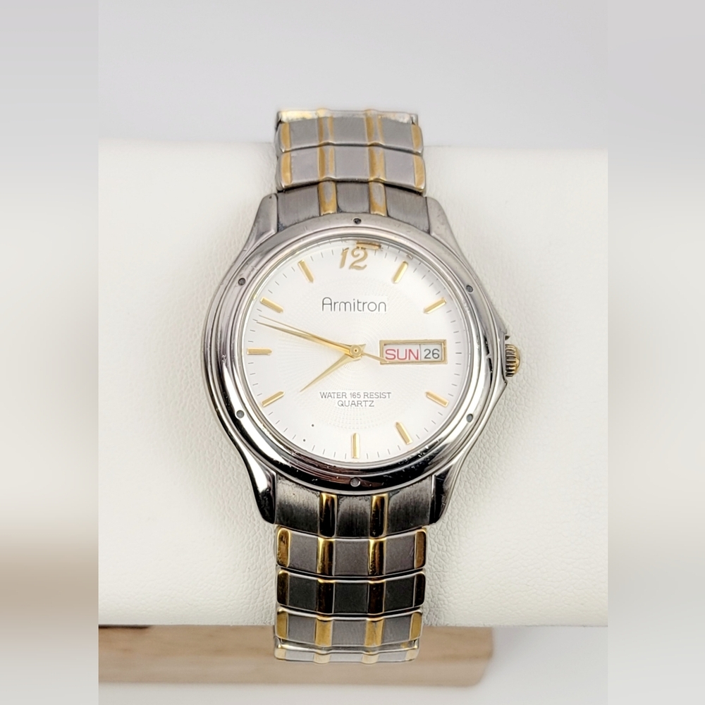 Vintage Armitron Men's 20/1367 Day-Date Quartz Watch Two-Tone Stretch Band 38 mm